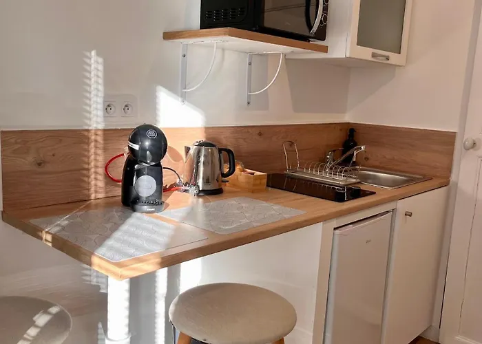 Le Quarante Cinq -2 Laval (Mayenne)